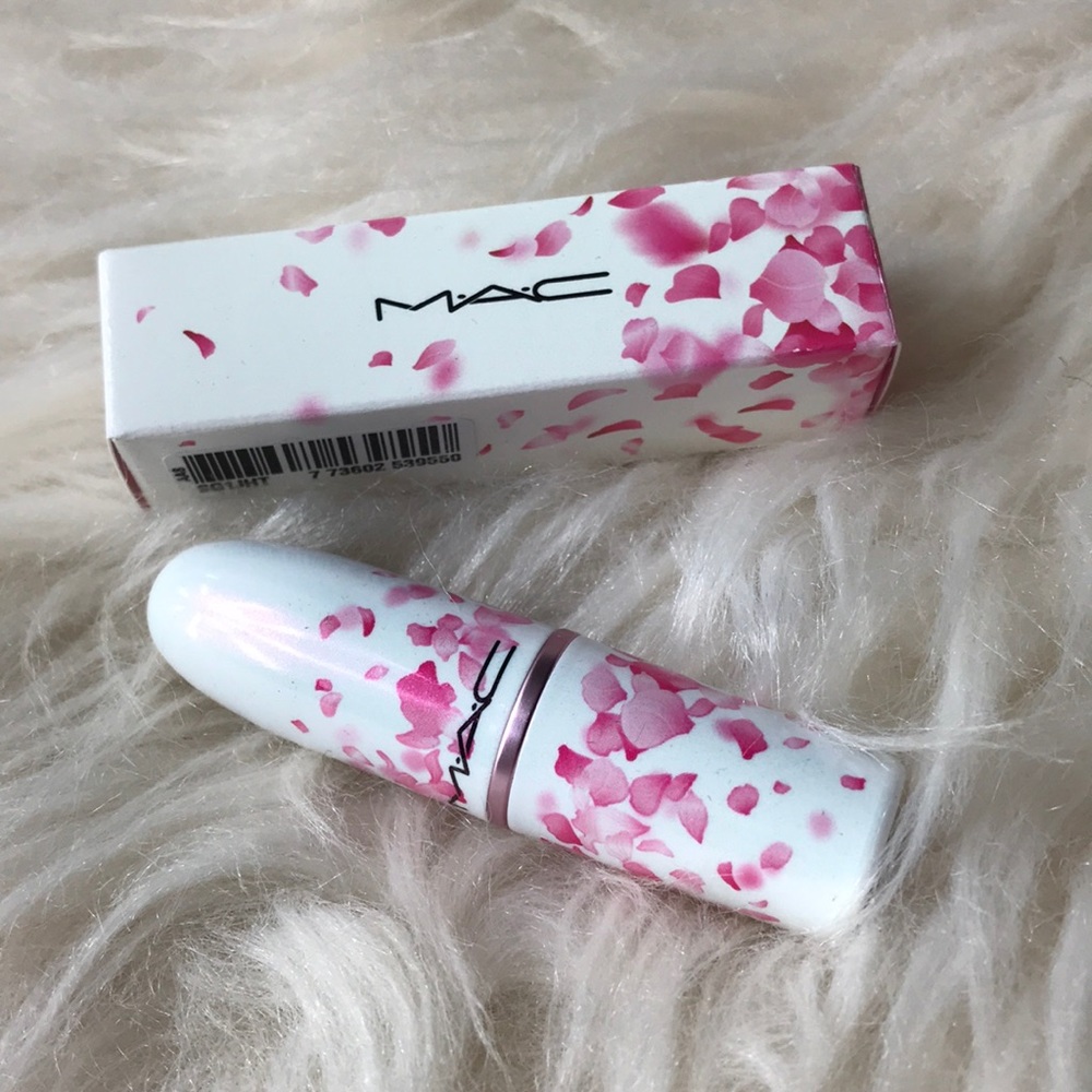 Mac Matte Lipstick - Framboise Moi